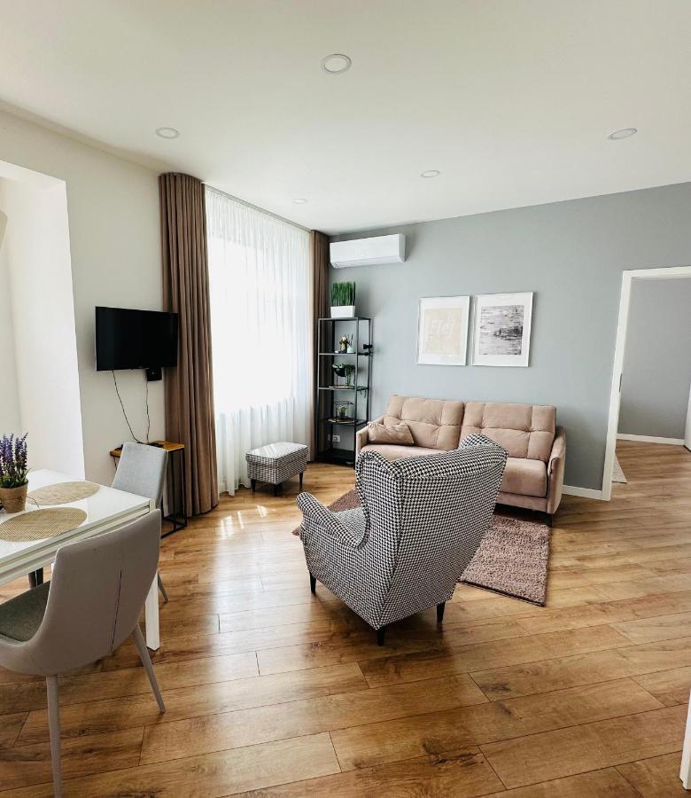 Ferienwohnung Butas Paciame Siauliu Miesto Centre Šiauliai Exterior foto